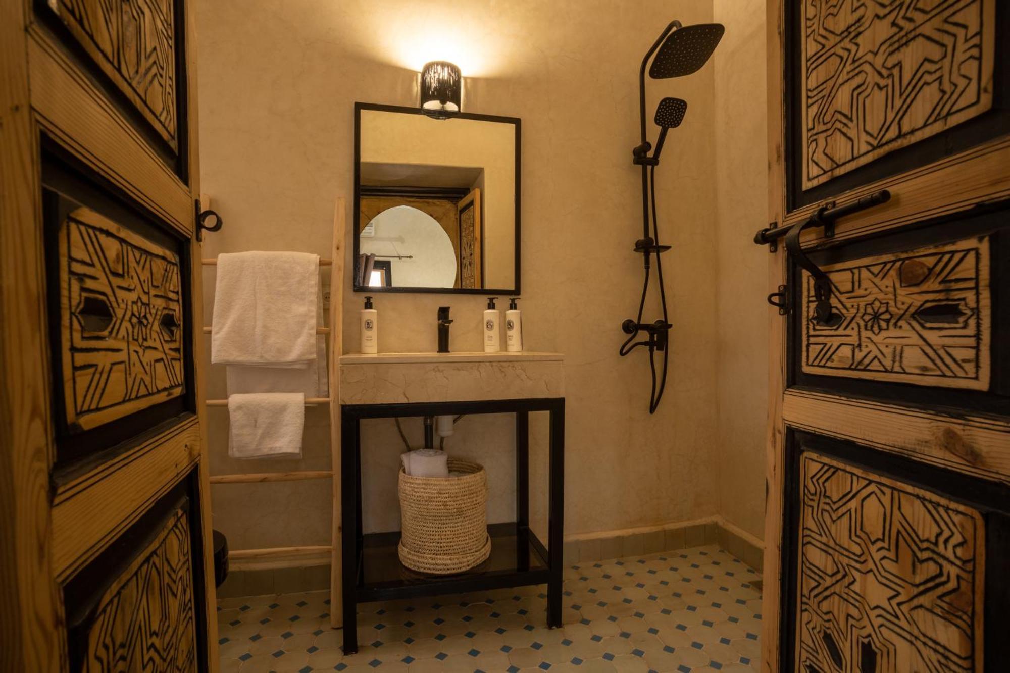 Just V Hotel & Spa Ouled Hassoune المظهر الخارجي الصورة